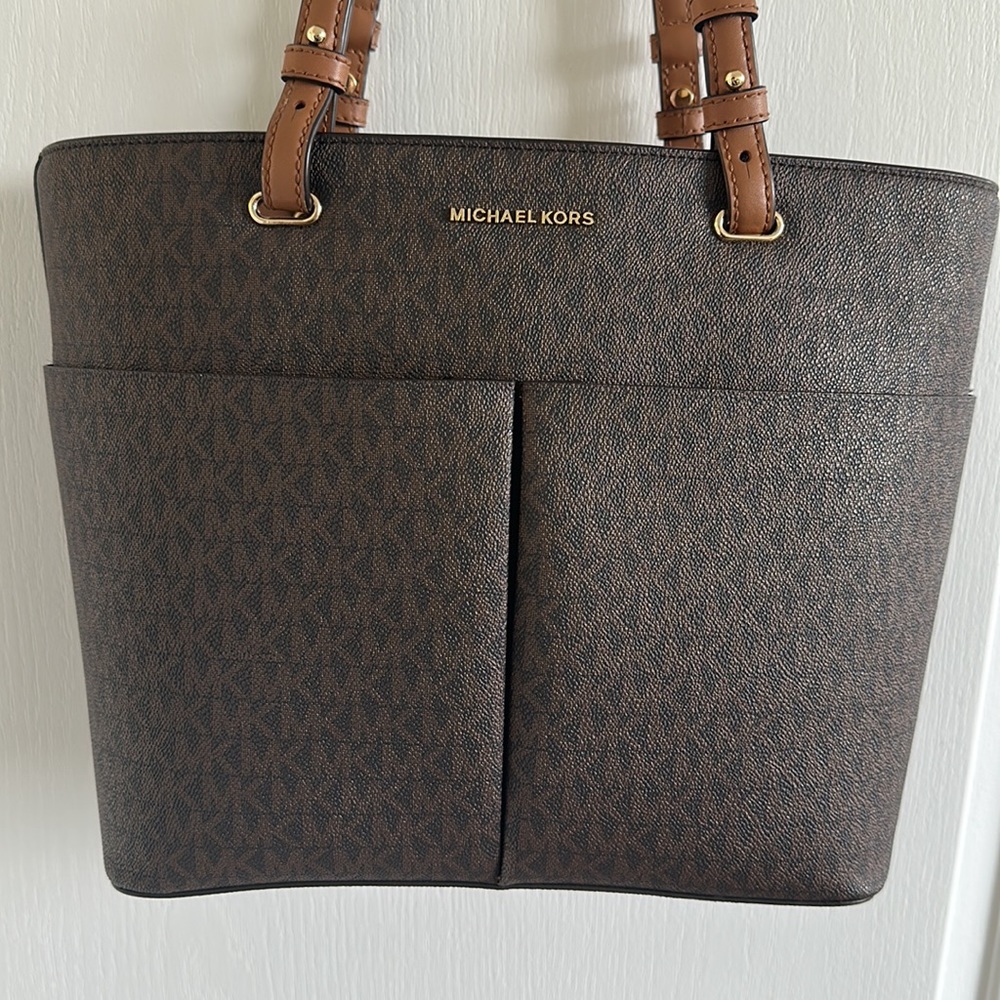 Michael Kors Pocket Tote - Picture 2 of 9